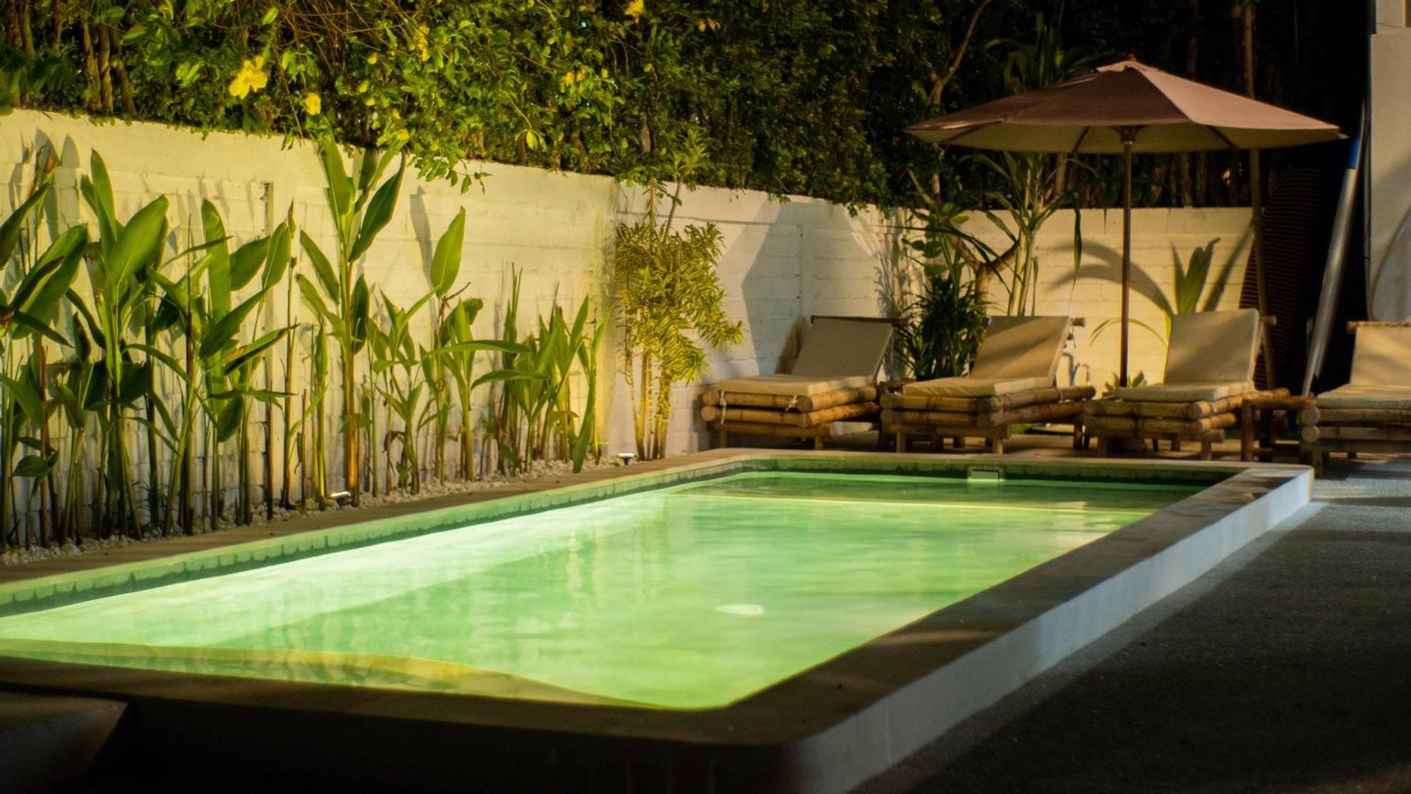 The White Bay Lombok Apartamento Kuta  Exterior foto