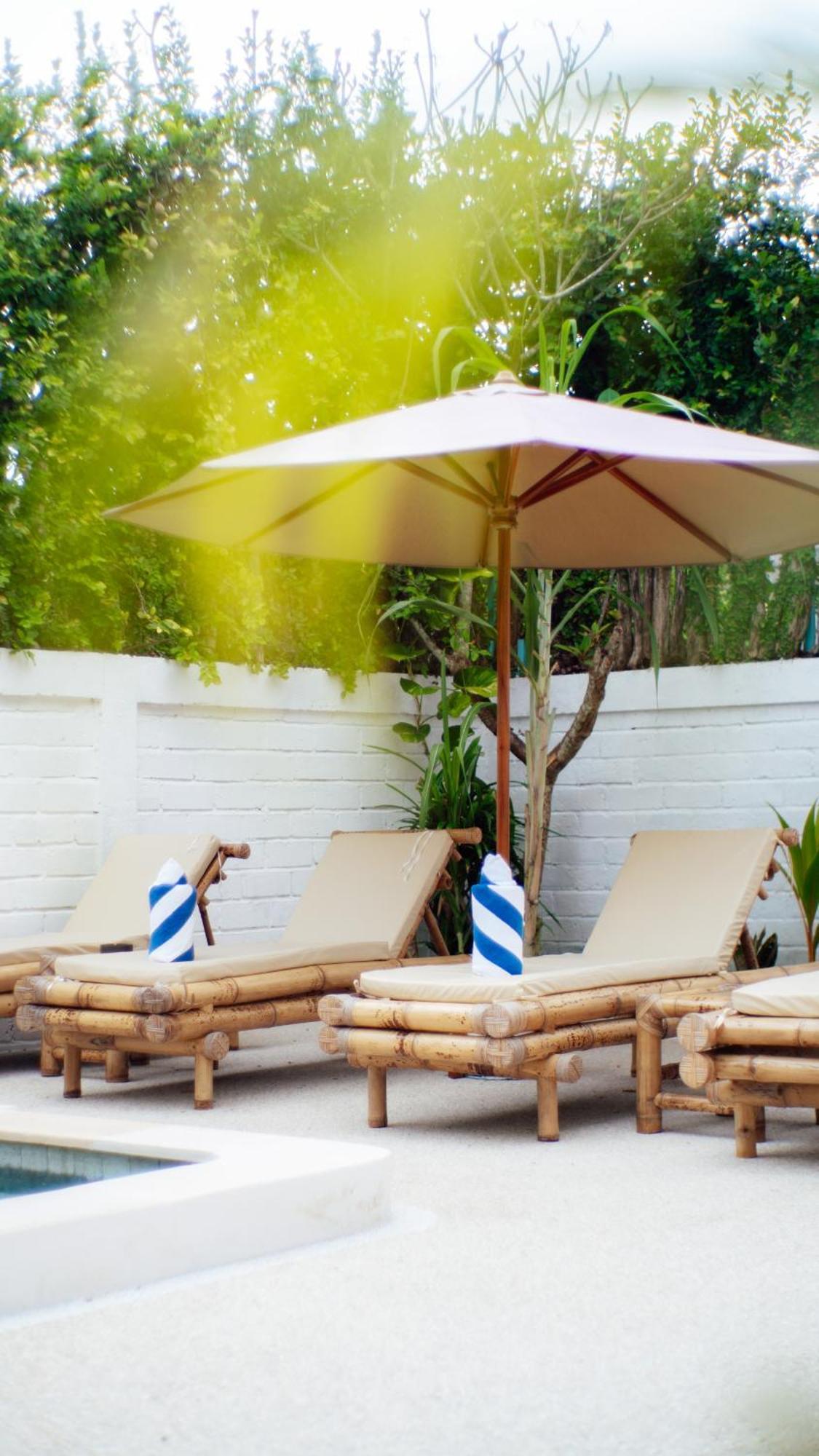 The White Bay Lombok Apartamento Kuta  Exterior foto